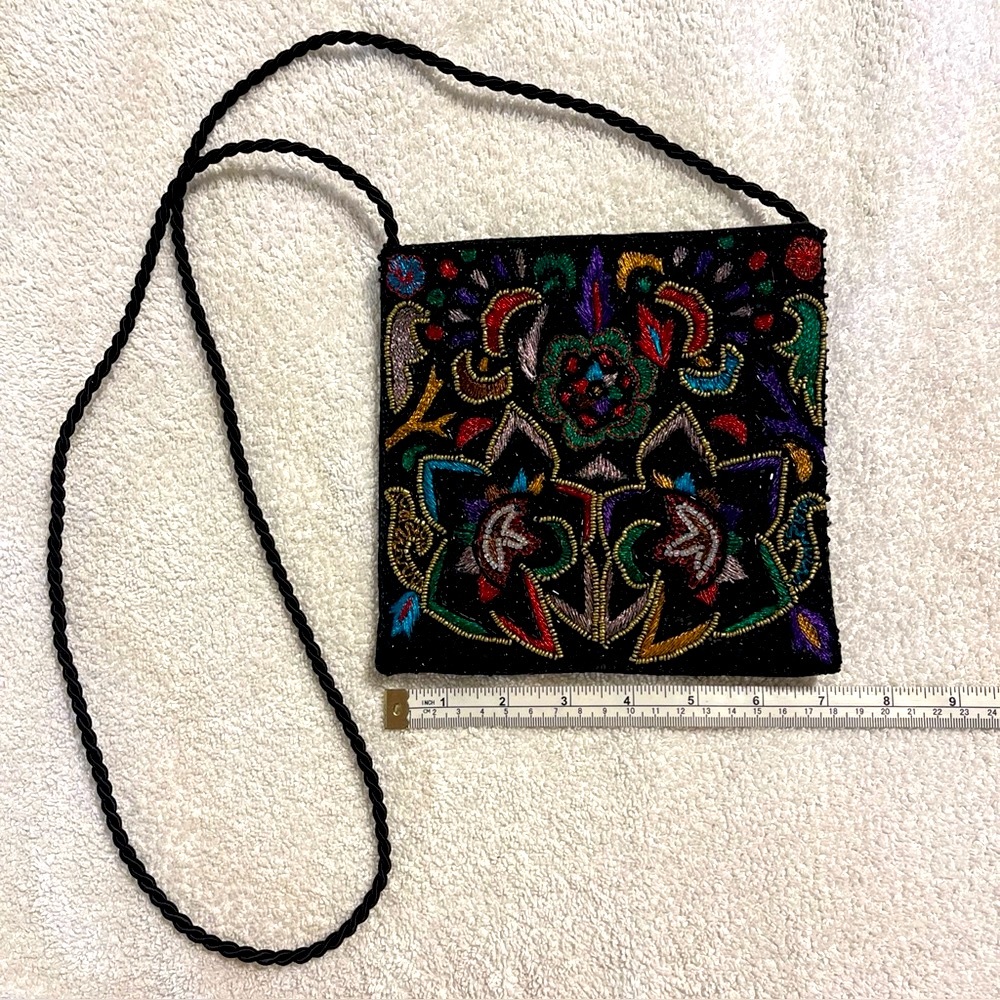 Beaded Brocade Crossover Bag 7x7” Black & Colorful! Clean Interior, Magnet Snap.
